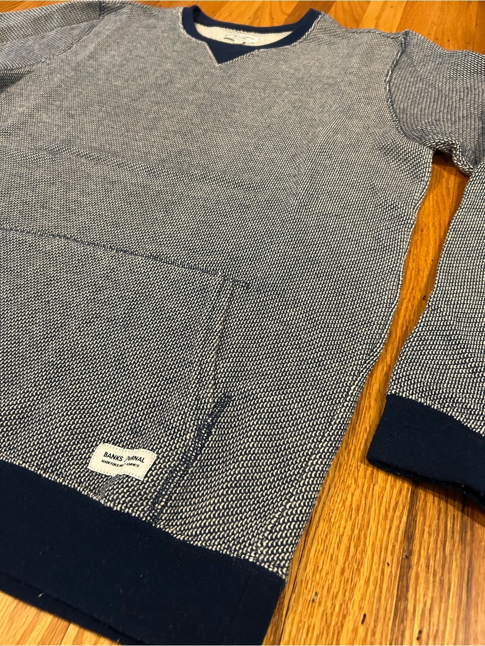 Banks Journal Men’s Deluxe Navy/White Knit Crewneck Top - Organic Cotton SIZE M